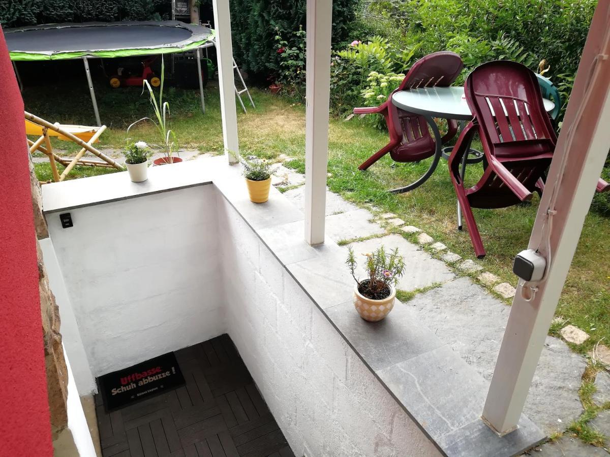 Kleines Studio Im Eichenwaeldchen, 1 Zimmer Kueche Bad Friedrichsgrun Esterno foto